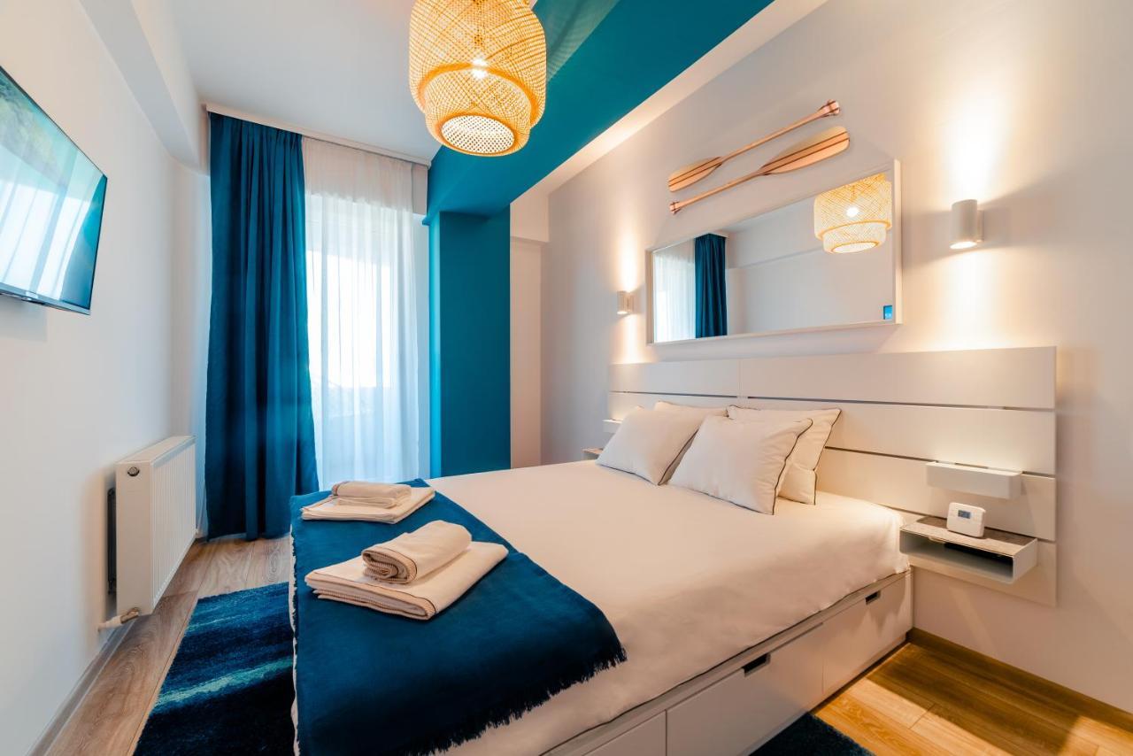 Summer Waves Mamaia Nord Navodari Exterior photo
